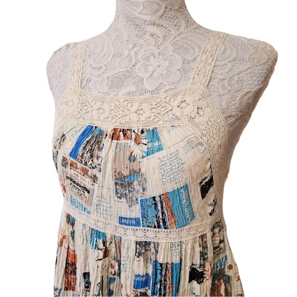 Urban Outfitters Beige Crepe Printed Lace Trim Romper Size XS Open Back - Picture 6 of 8